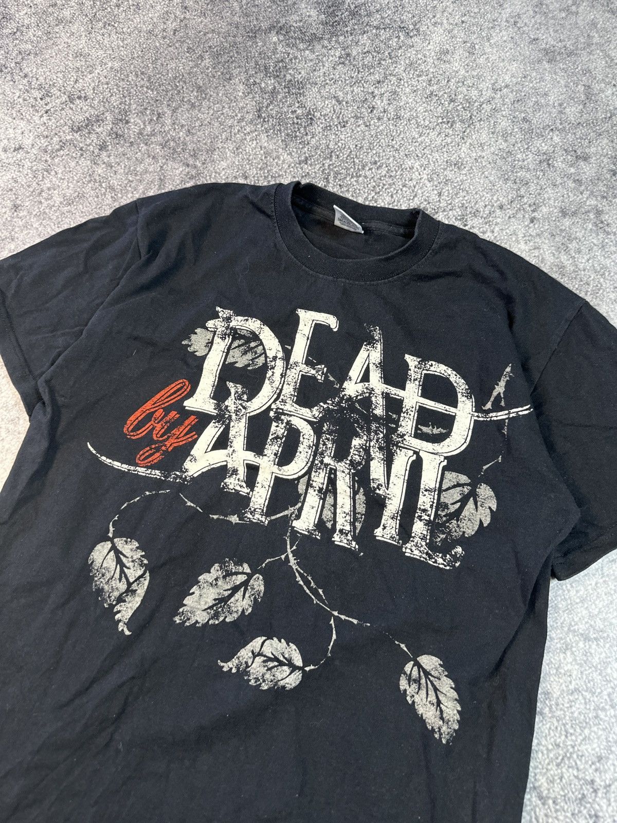 Vintage Y2K Logo Print Dead By April T-shirt Streetwear Style Rare M Size US M / EU 48-50 / 2 - 2 Thumbnail