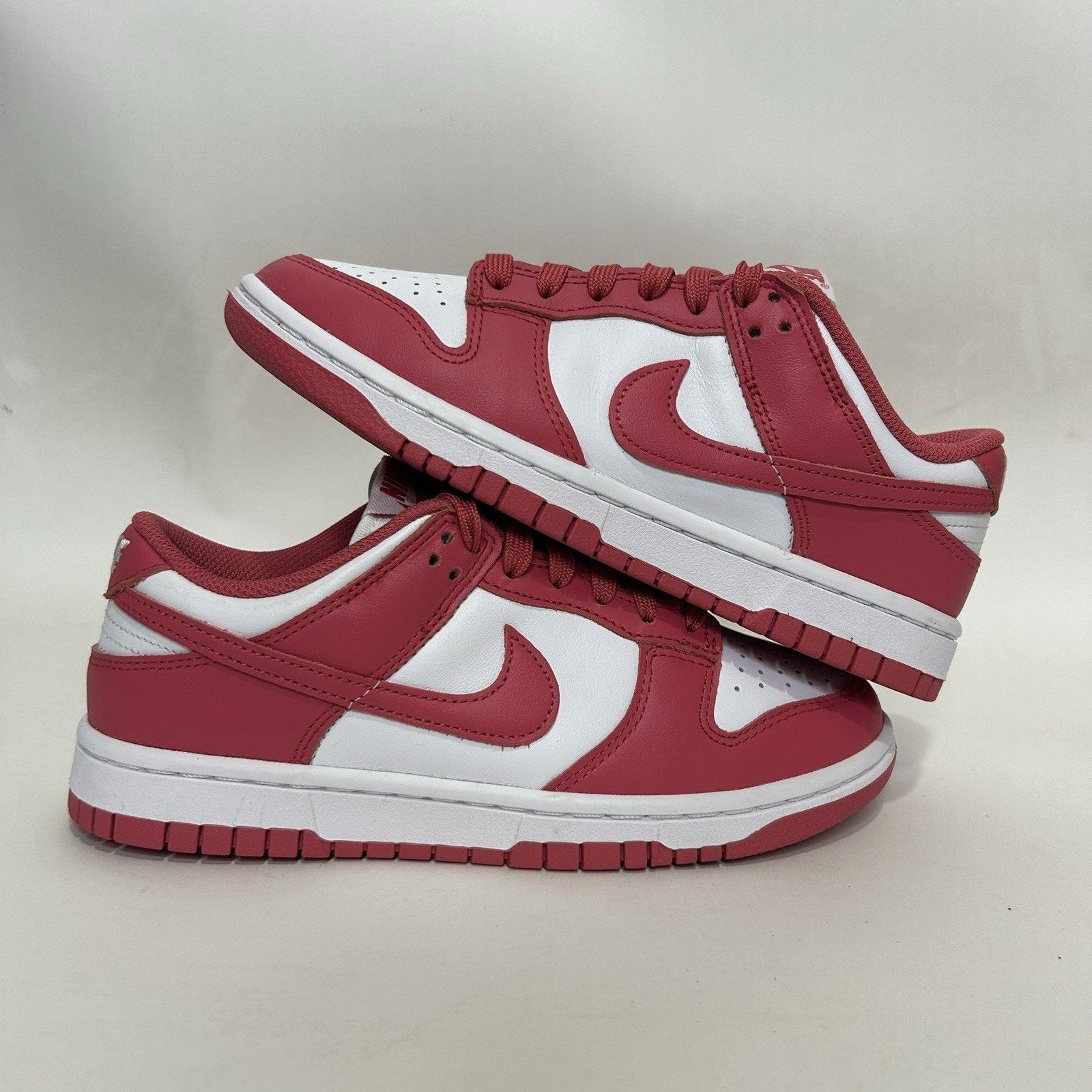 Nike Nike Dunk Low WMNS “Archeo Pink” Size US 6.5 / IT 36.5 - 1 Thumbnail