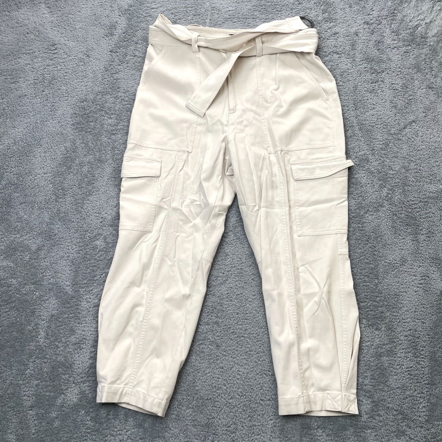 Banana Republic Banana Republic Pants Womens 14 Beige Cargo Pockets Belted Tapered Size 24" / US 00 / IT 34 - 2 Thumbnail