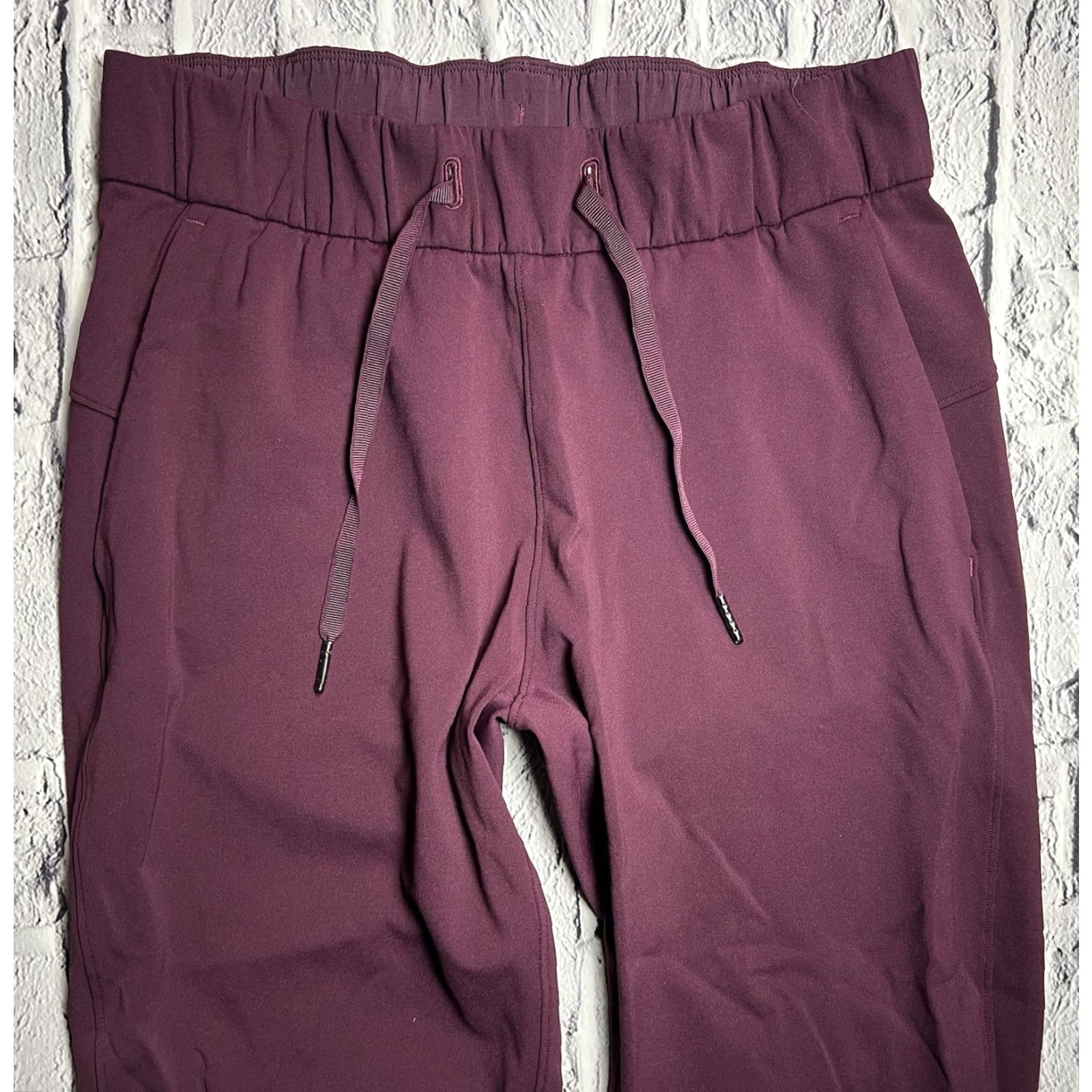 Lululemon Lululemon Jogger Pants Women Size 4 Activewear Purple Jogger pull on 28” Inseam, 14” Waist Size 27" / US 4 / IT 40 - 2 Thumbnail