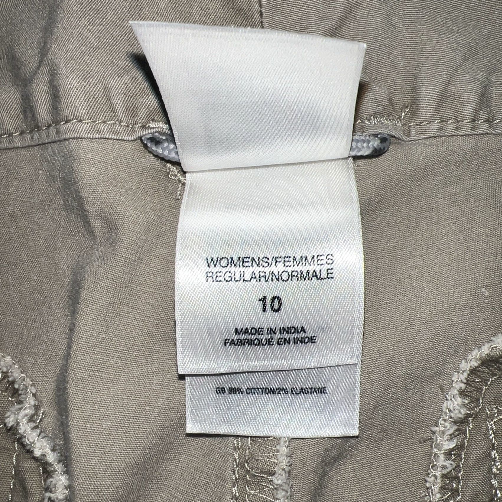 The North Face The North Face Beige Hiking Pants Womens Size 10 x28 - Pants, The North Face, Beige, Womens, Size 10, Hiking, Chino, 90s (if applicable) Size 32" / US 10 / IT 46 - 5 Thumbnail