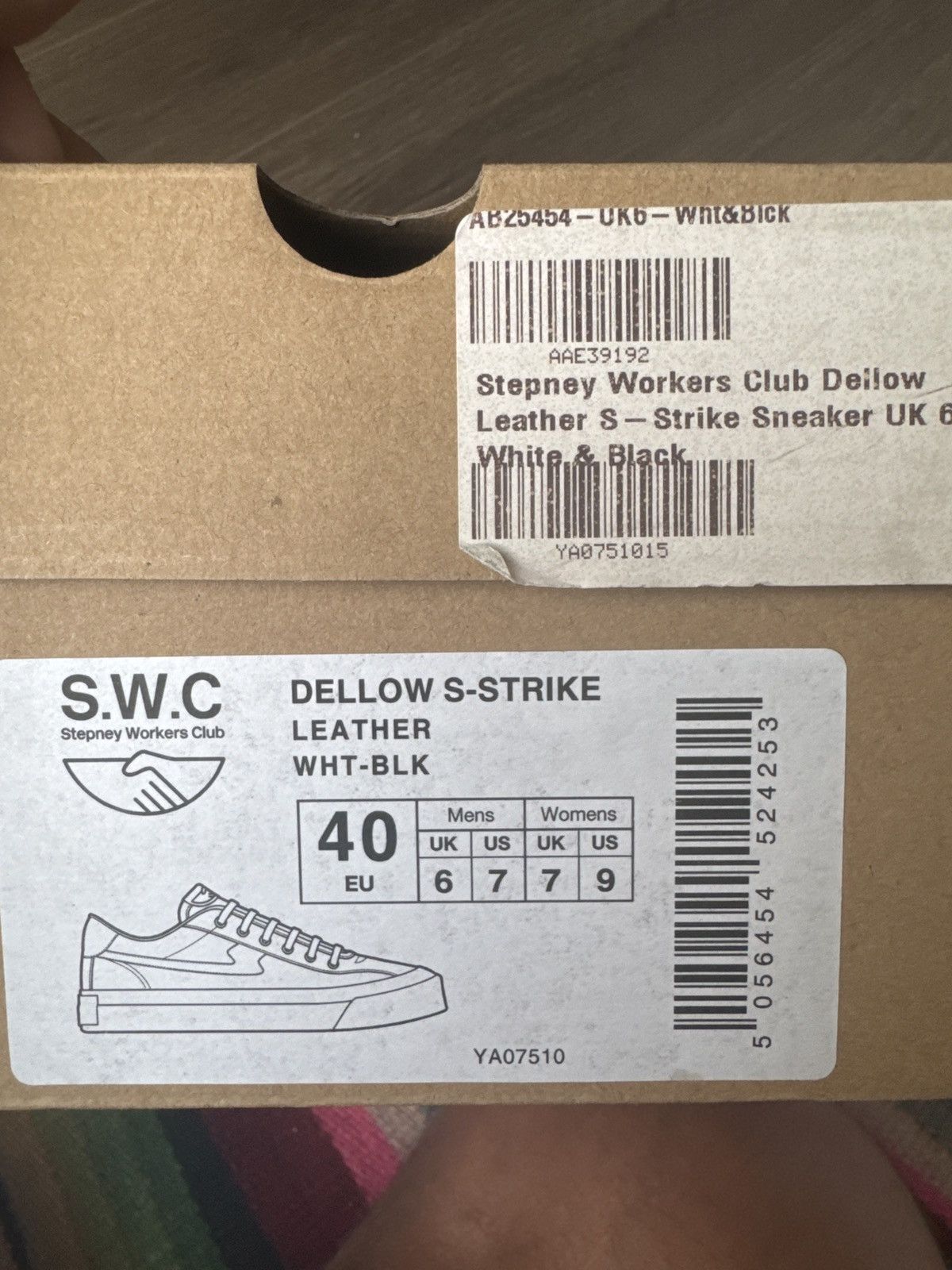 Stepney Workers Club Stepney Workers Club Strike Sneakers Size US 7 / EU 40 - 9 Thumbnail