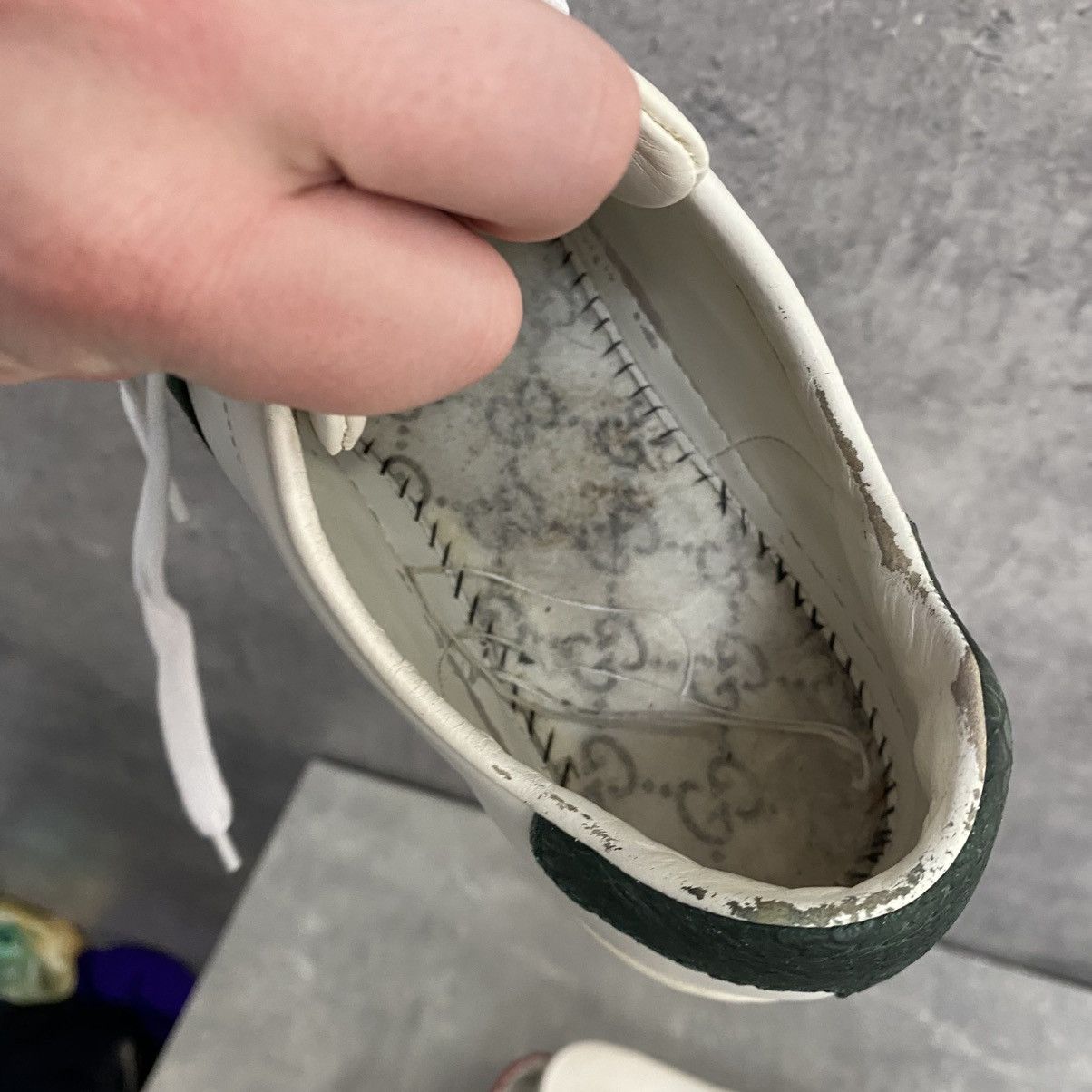 Gucci Gucci Ace Bee Embroidered Sneakers Size US 7.5 / EU 40-41 - 17 Thumbnail