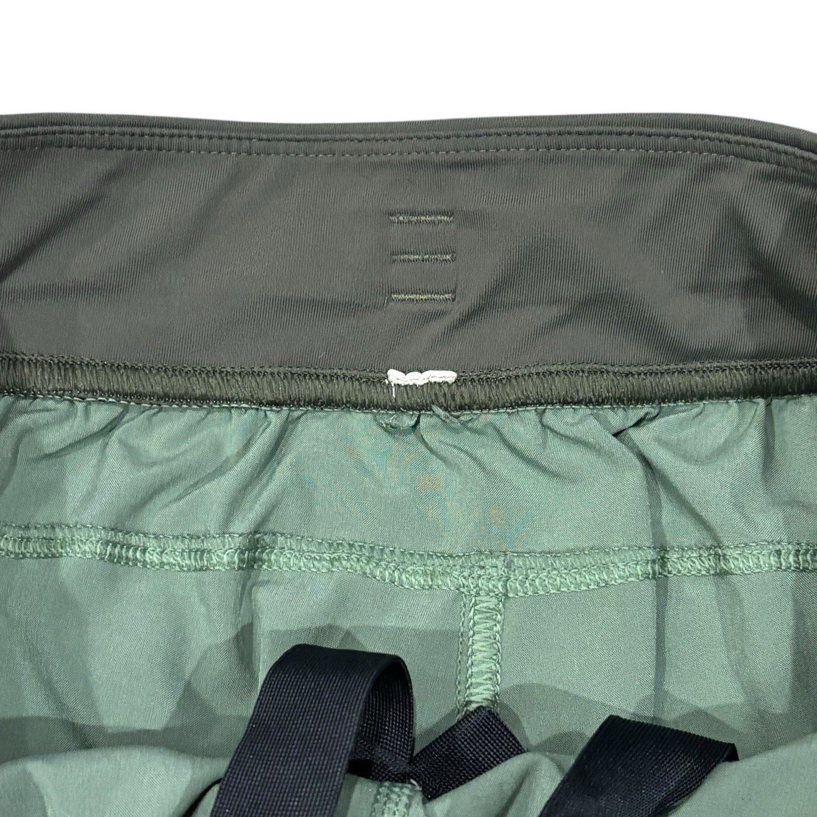 Lululemon Lululemon Surge 6” Shorts Men’s Medium Green Static Drift Size US 29 - 5 Thumbnail