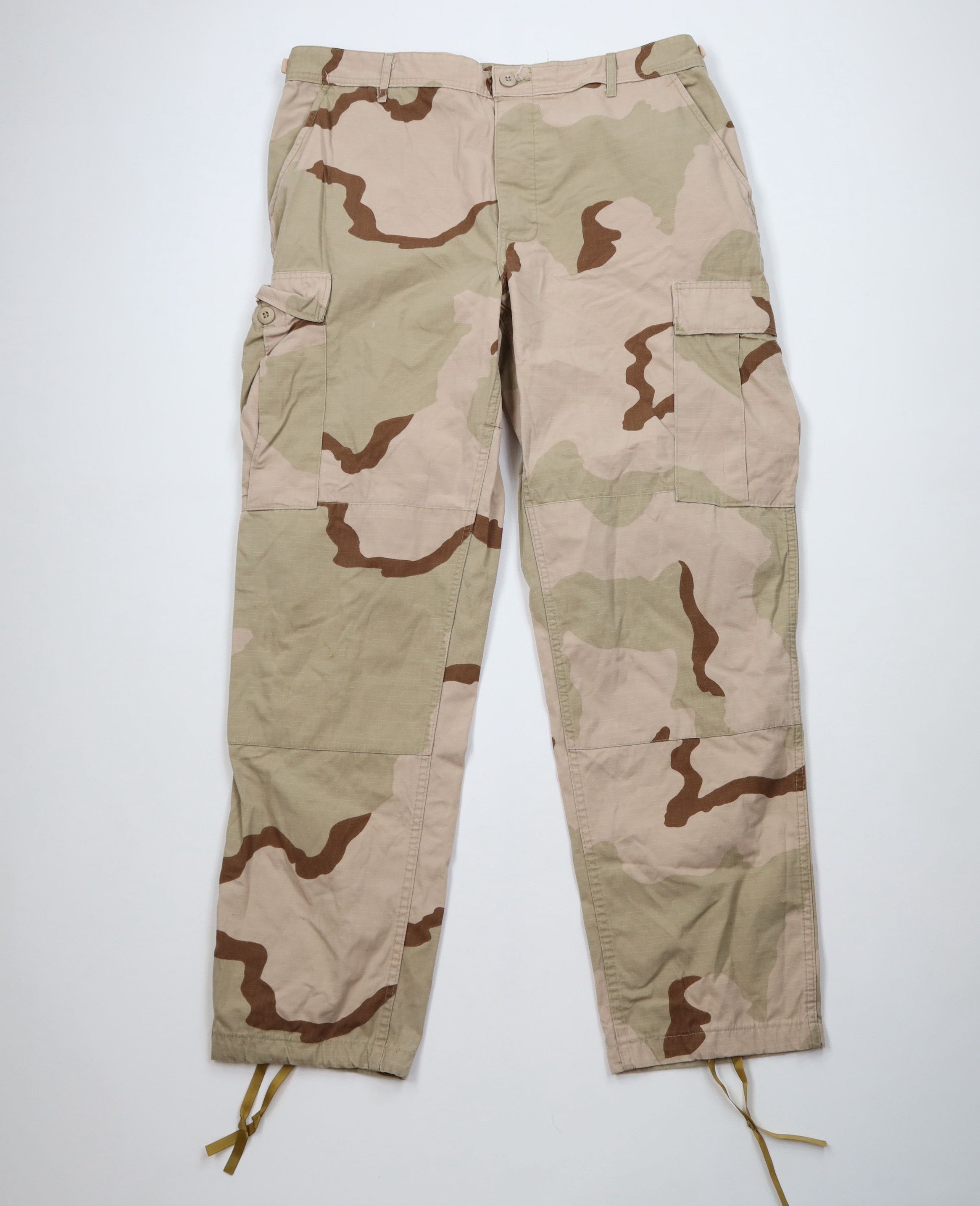 Vintage Vintage Y2K 2002 USGI Camouflage Combat Cargo Pants Ripstop Size US 36 / EU 52 - 1 Thumbnail