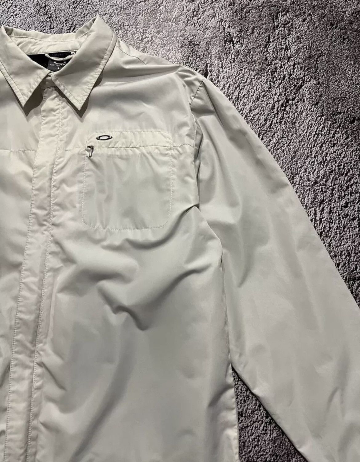 Oakley × Vintage Oakley White Jacket Mens Size L Size US L / EU 52-54 / 3 - 4 Thumbnail