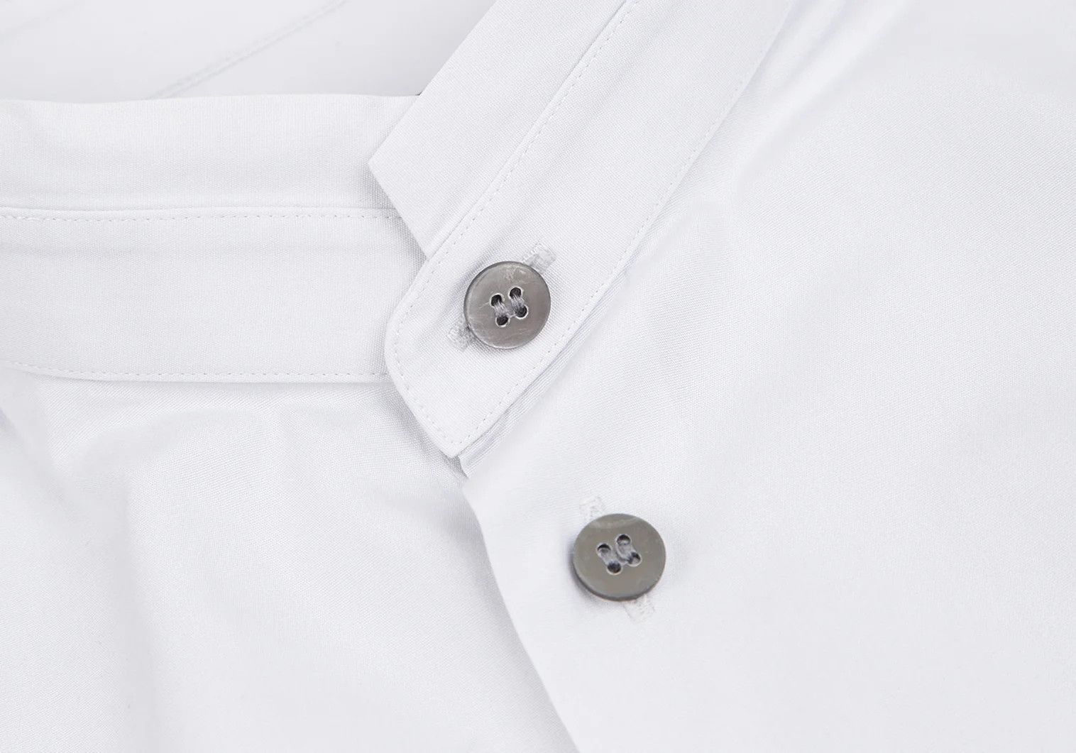 Issey Miyake Cotton Broad Stand Collar Shirt in Light Gray Size US S / EU 44-46 / 1 - 5 Thumbnail
