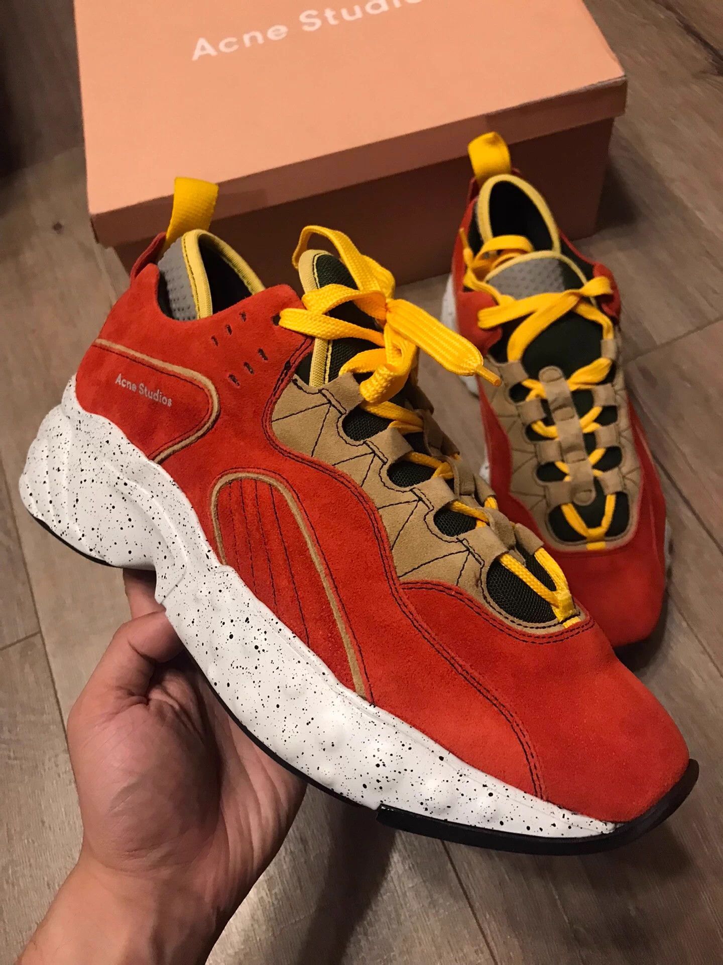 Acne Studios Acne Studios Suede Paneled Dad Sneakers 43 Size US 10 / EU 43 - 2 Thumbnail