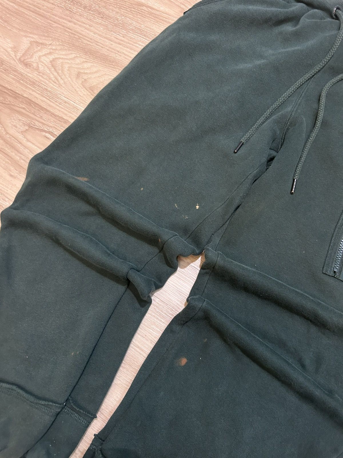 GU × Undercover GU x Undercover Jun Takahashi Utility Sweatpants Size US 30 / EU 46 - 4 Thumbnail