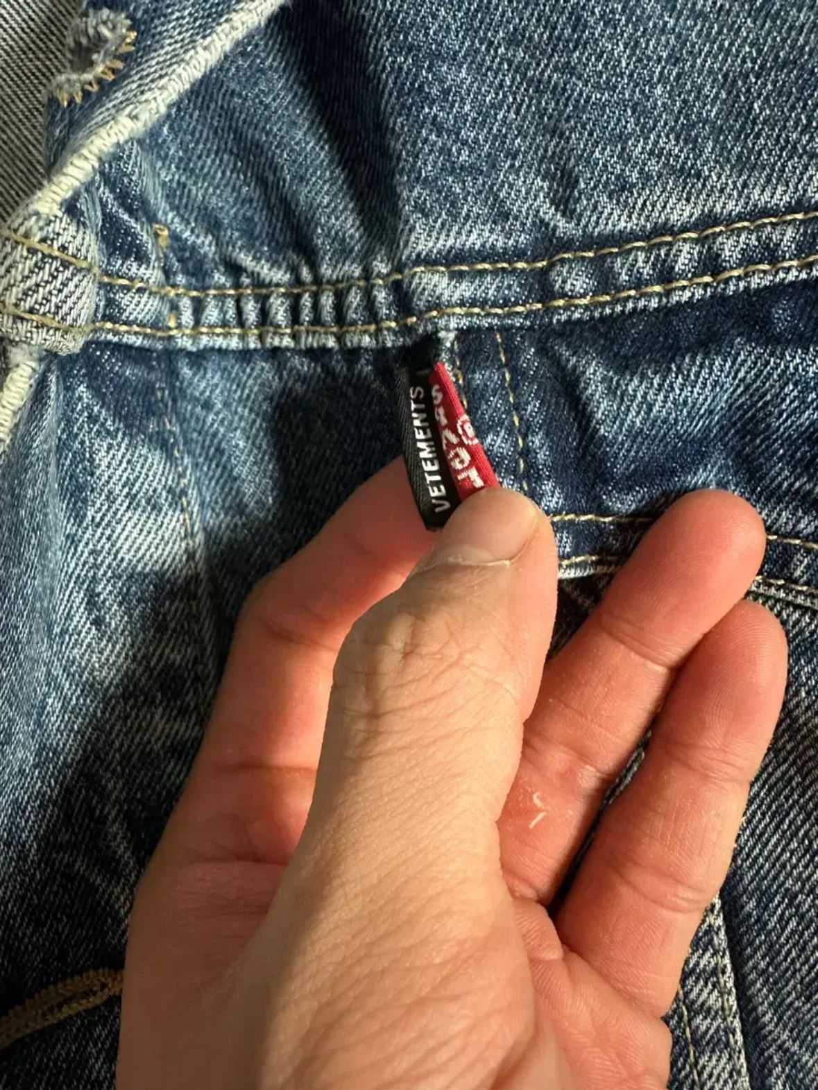 Vetements Vetements X Levi's Denim Hoodie Jacket Size US S / EU 44-46 / 1 - 2 Thumbnail