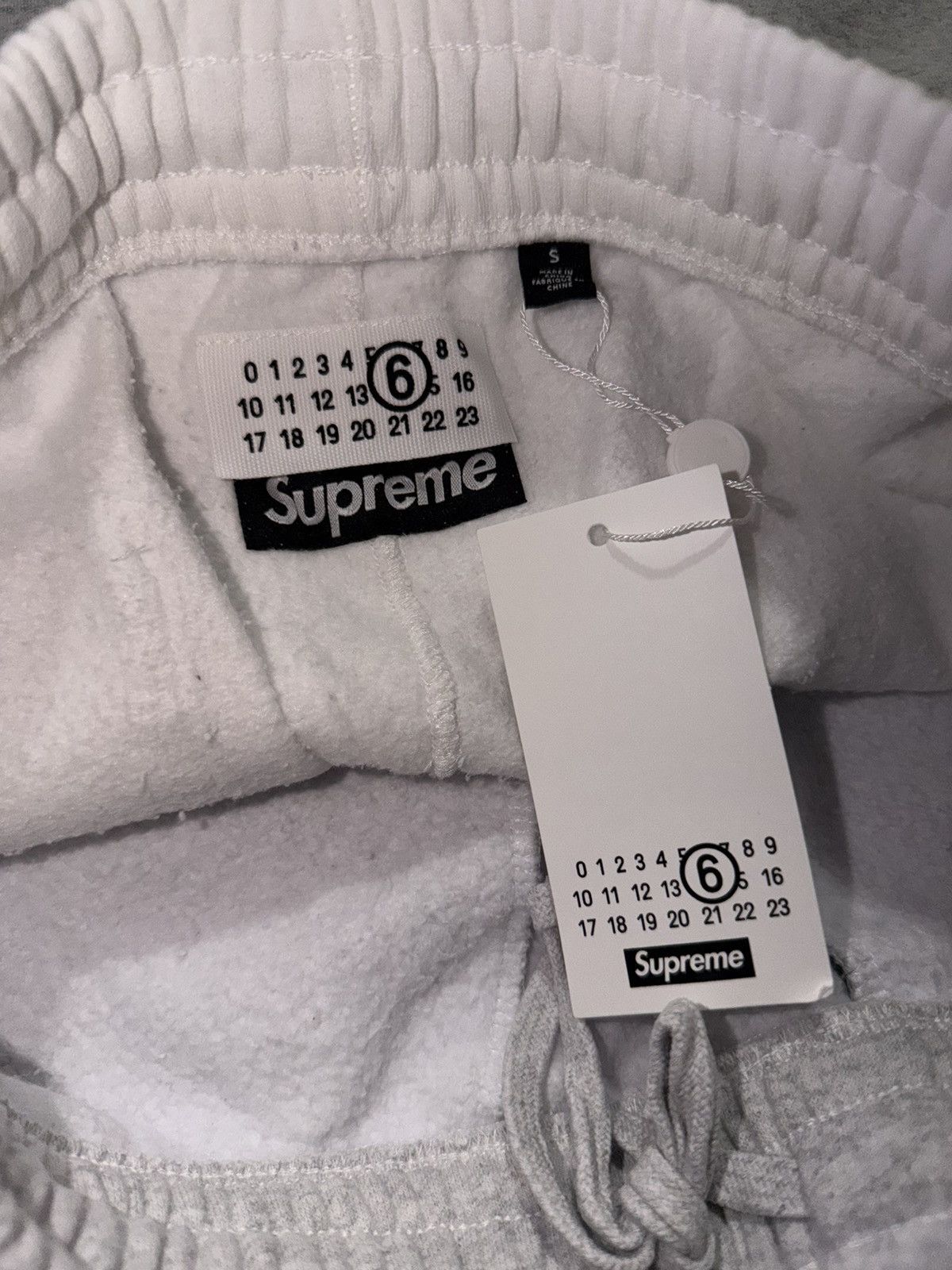 Maison Margiela × Supreme Supreme/MM6 Maison Margiela Eagle Sweatpant (size small) Size US 31 - 12 Thumbnail