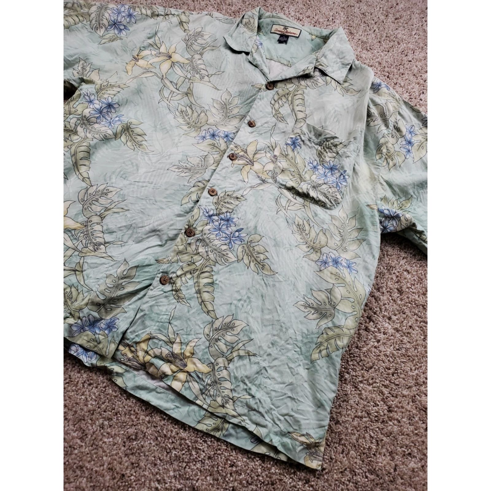 Tommy Bahama Tommy Bahama Shirt Adult XL Green Silk Floral Button-Up Hawaiian Mens Size US XL / EU 56 / 4 - 3 Thumbnail