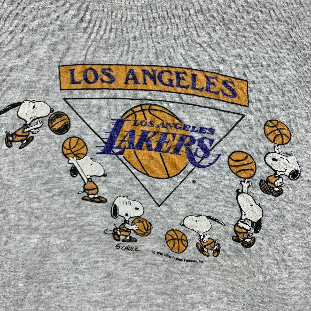🔥🔥🔥VINTAGE SNOOPY LOS ANGELES LAKERS NBA CREWNECK