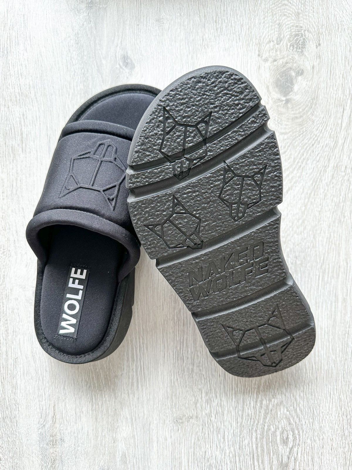 NAKED WOLFE NAKED WOLFE Black Wolf Embossed Nylon Open Toe Sandals Slide Size US 9 / EU 42 - 6 Thumbnail
