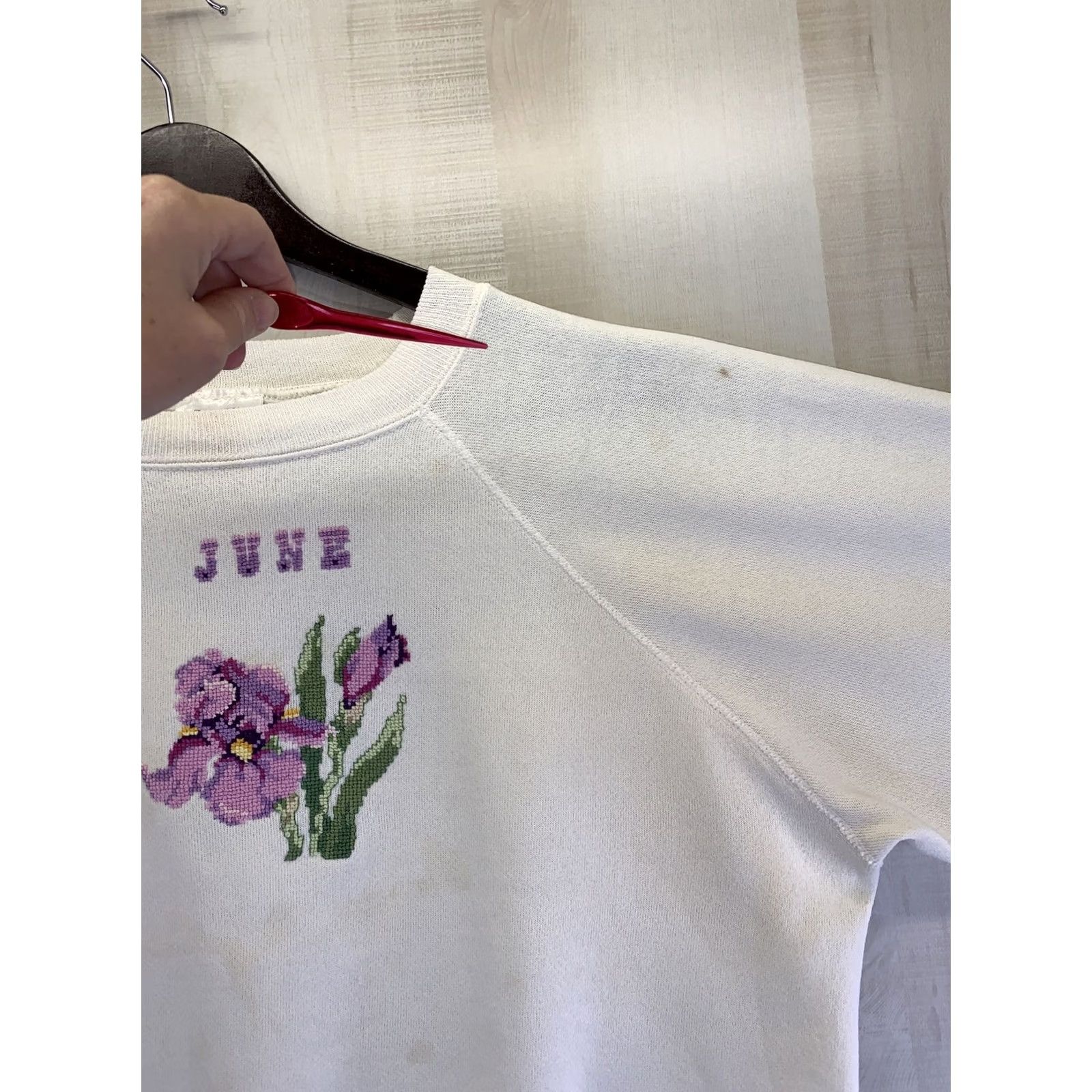 Hanes VINTAGE Hanes Her Way Needle Point Embroidered June Floral Print Sweatshirt L Womens Ivy Size L / US 10 / IT 46 - 6 Thumbnail