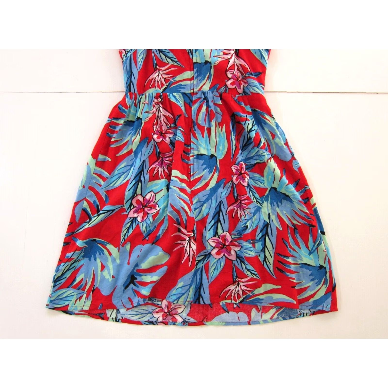 Vintage Jodi Kristopher 100% Rayon Red Blue Floral Spaghetti Strap Empire Sun Dress XS Women Sleeveless Sundress Shirt Dress Wrap Dress 70s 90s Size XS / US 0-2 / IT 36-38 - 6 Thumbnail