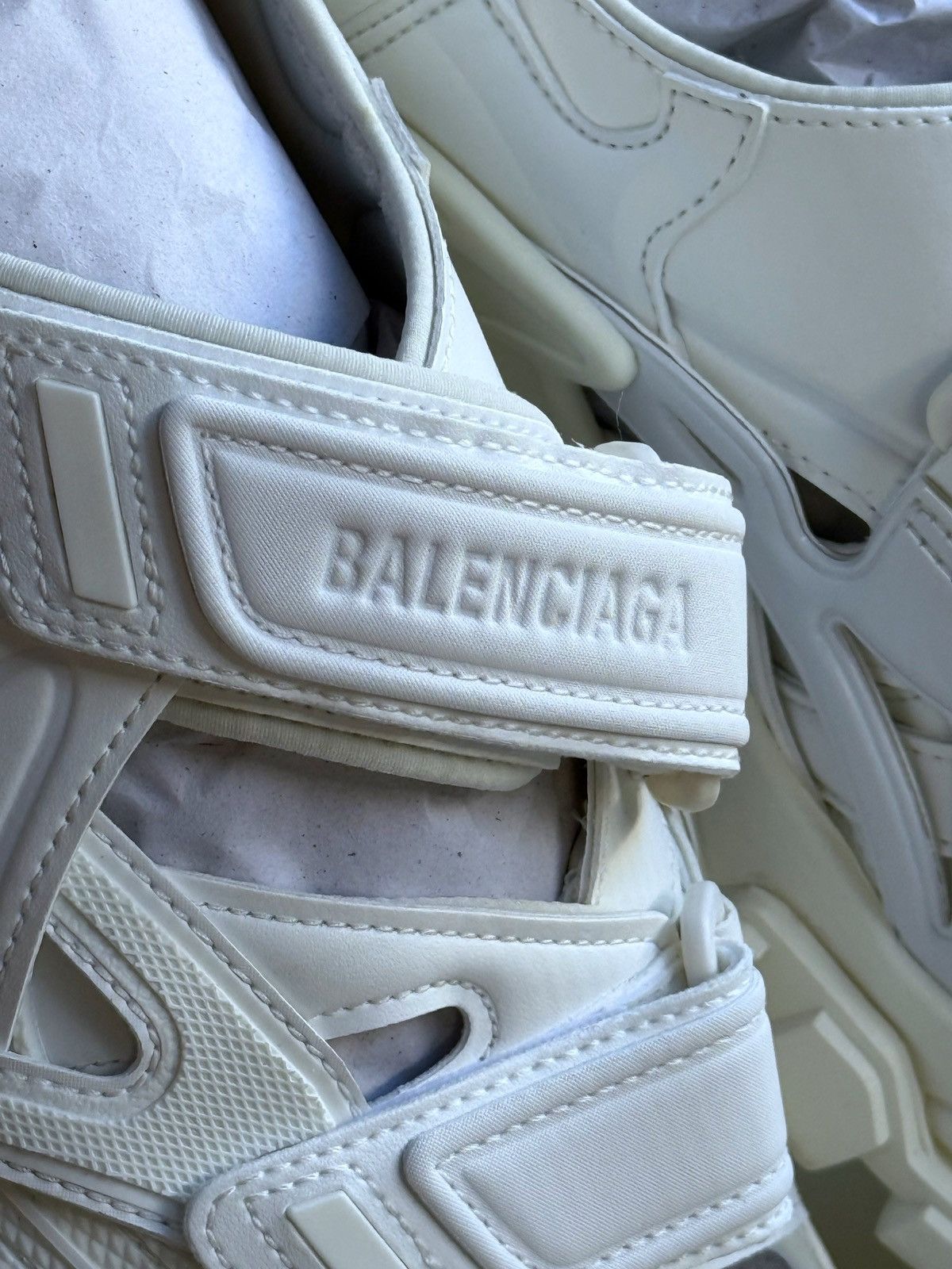 Balenciaga Balenciaga Track Sandal 'Triple White' Size US 9 / EU 42 - 11 Thumbnail