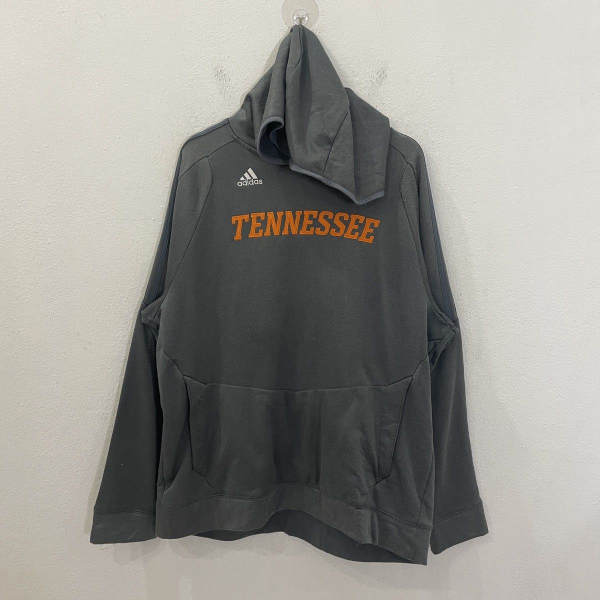 Adidas Vintage Adidas Tennessee Hoodies Size US XL / EU 56 / 4 - 1 Thumbnail