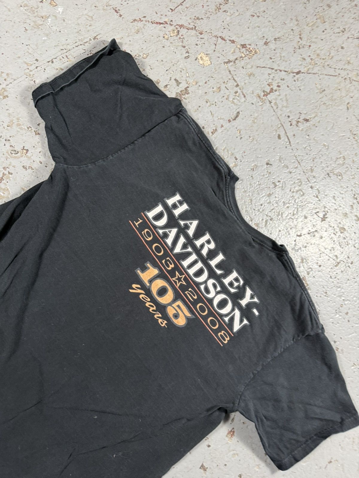 Harley Davidson Thrashed Distressed Harley Davidson 105 Years Tee Size US XL / EU 56 / 4 - 5 Thumbnail