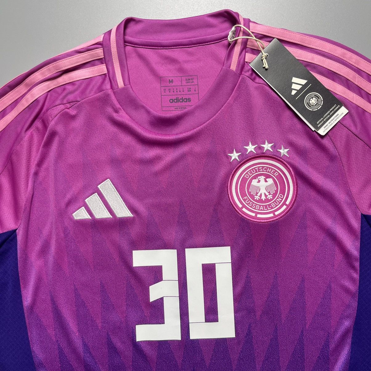 Adidas NWT GERMANY ADIDAS 2024 EURO SOCCER JERSEY #30 HITZELSPERGER Size US M / EU 48-50 / 2 - 4 Thumbnail