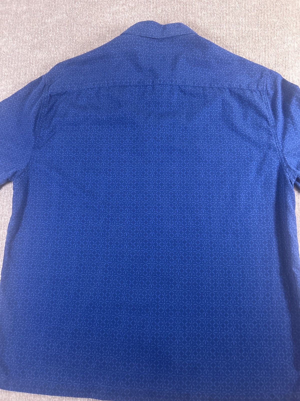Nat Nast Nat Nast Luxury Originals men’s silk blend button-up. Size L Size US S / EU 44-46 / 1 - 4 Thumbnail