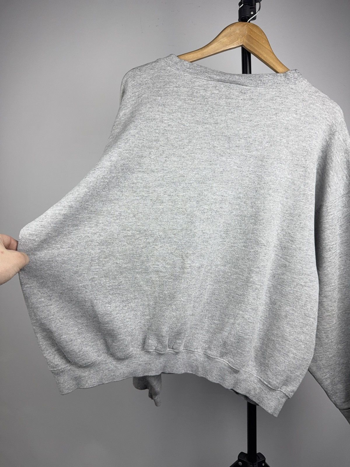 Nike Vintage Nike Retro Mini Swoosh Crewneck Sweatshirt Made USA Size US L / EU 52-54 / 3 - 15 Thumbnail