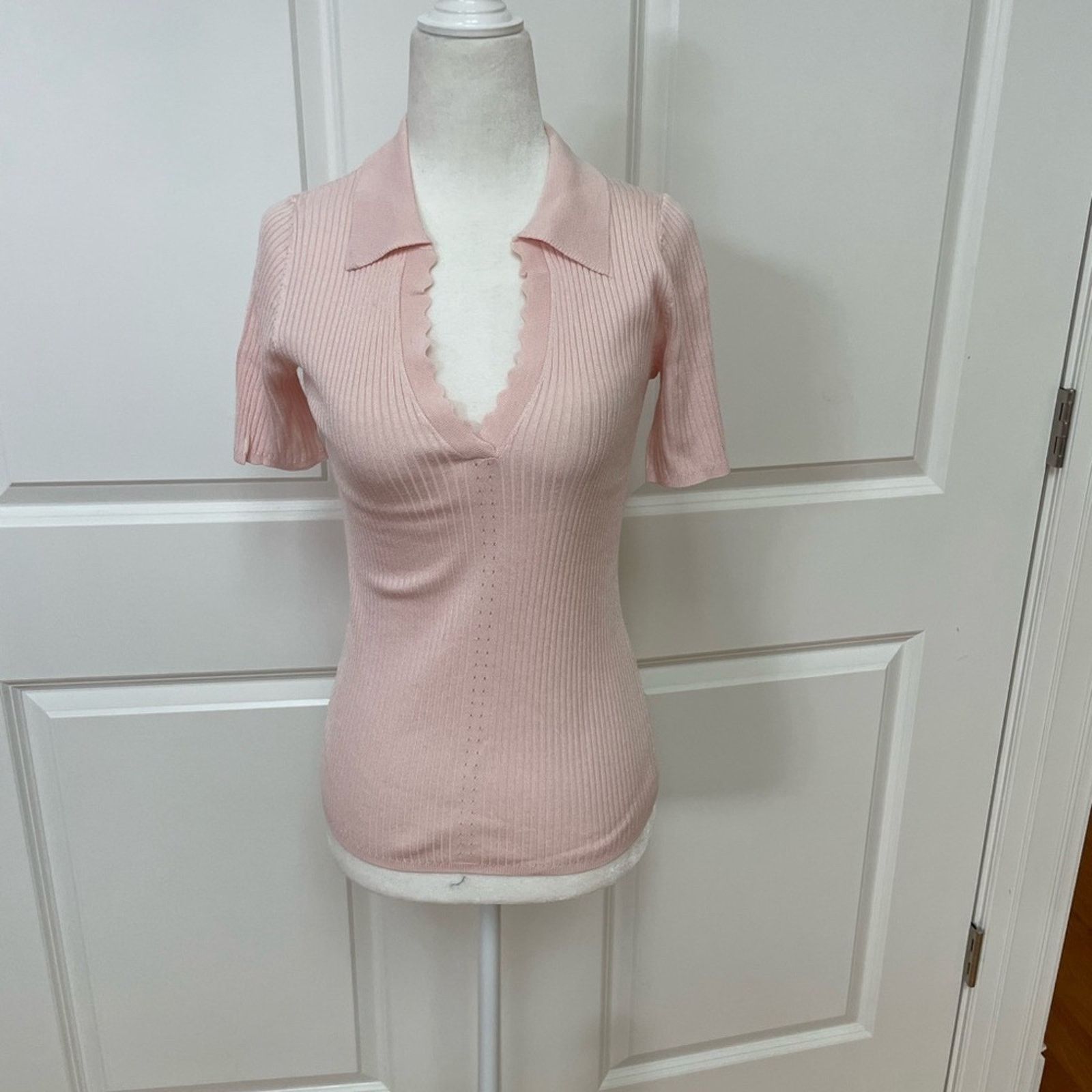 Elie Tahari Pointelle Polo Sweater from ELIE BY ELIE TAHARI Size XS / US 0-2 / IT 36-38 - 3 Thumbnail
