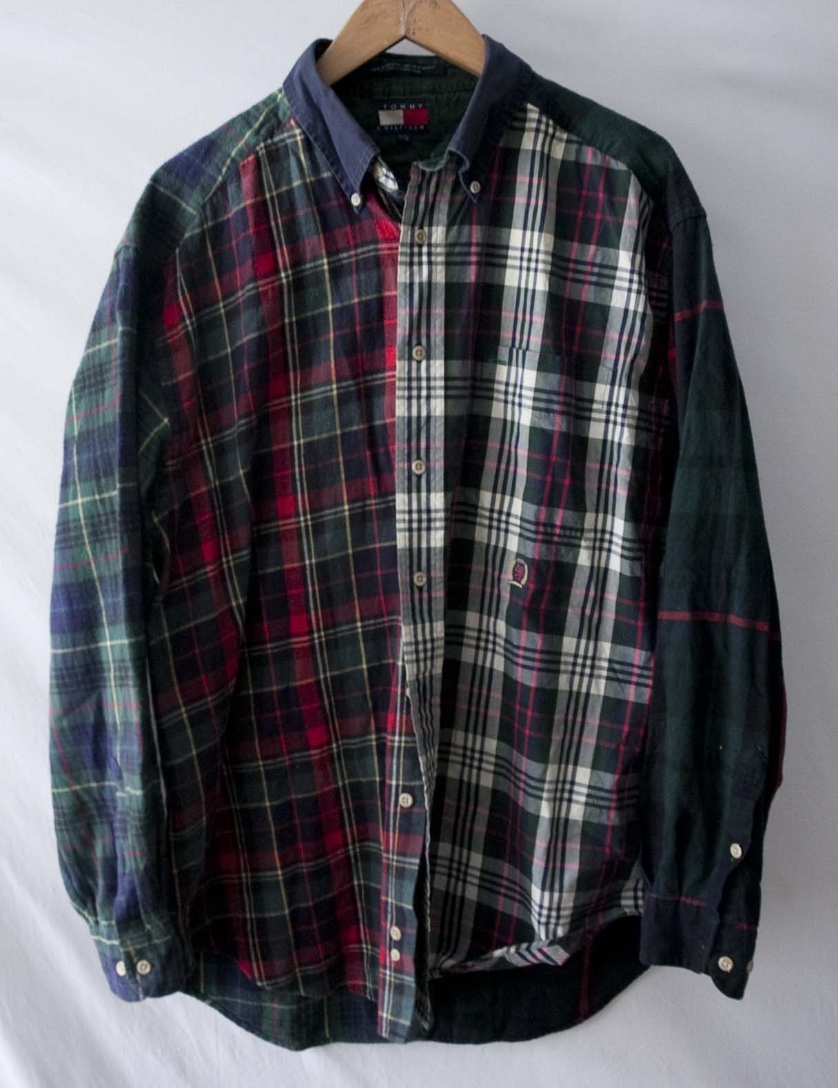 Tommy Hilfiger × Vintage Vintage Tommy Hilfiger Shirt Size L /XL Lion Crest Plaid Size US L / EU 52-54 / 3 - 1 Thumbnail