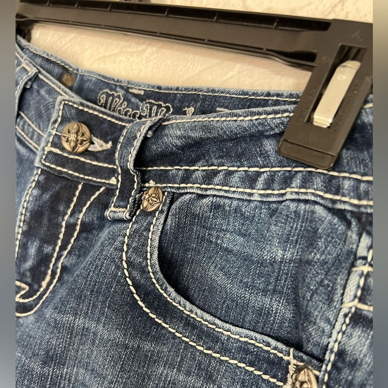 Miss Me Miss Me JP5445T3 Women 28 Dark Wash Cross Straight Leg Jeans Size 28" / US 6 / IT 42 - 3 Thumbnail