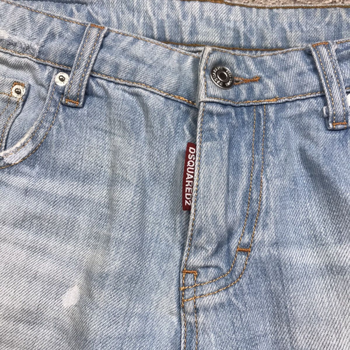 Vintage Vintage 90s Dsquared2 Distressed Baggy Jeans Grunge Logo 33 Size US 33 - 3 Thumbnail