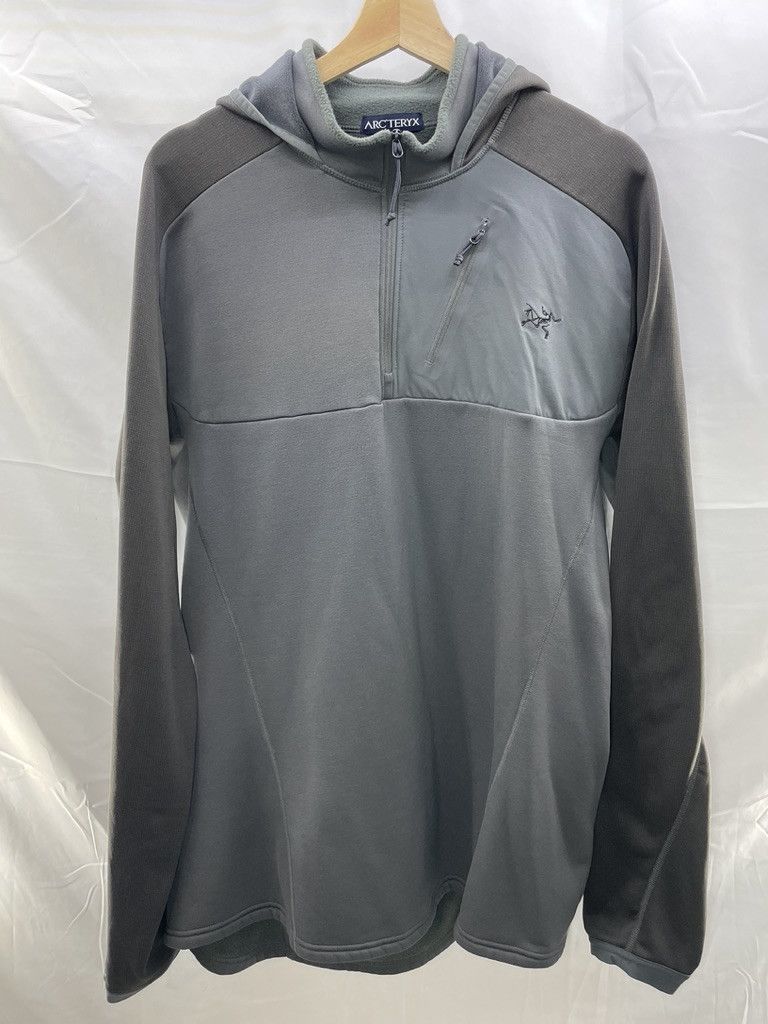 image of Arcteryx Leaf Naga Gen 1 10742 Wolf Pullover Hoody in Wolf Grey, Men's (Size 2XL)
