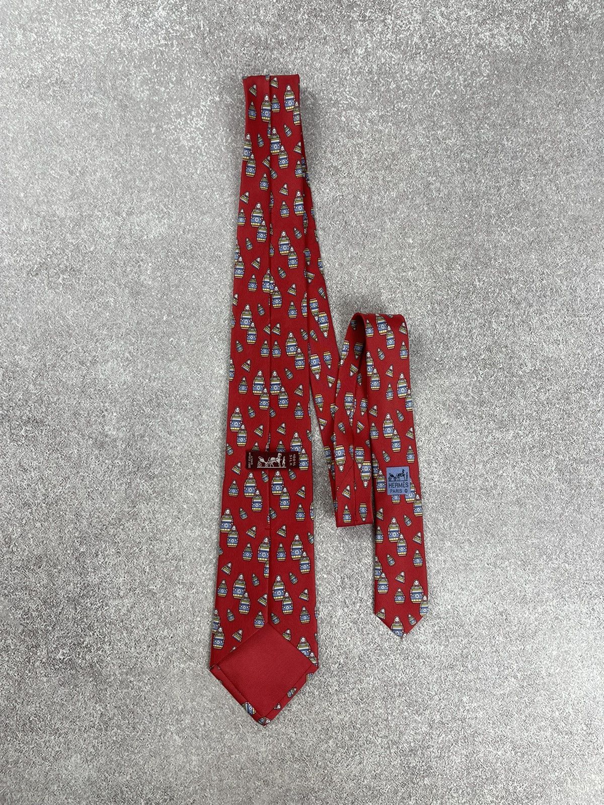 Hermes × Vintage Vintage Hermes Printed Red Silk Tie Size ONE SIZE - 7 Thumbnail