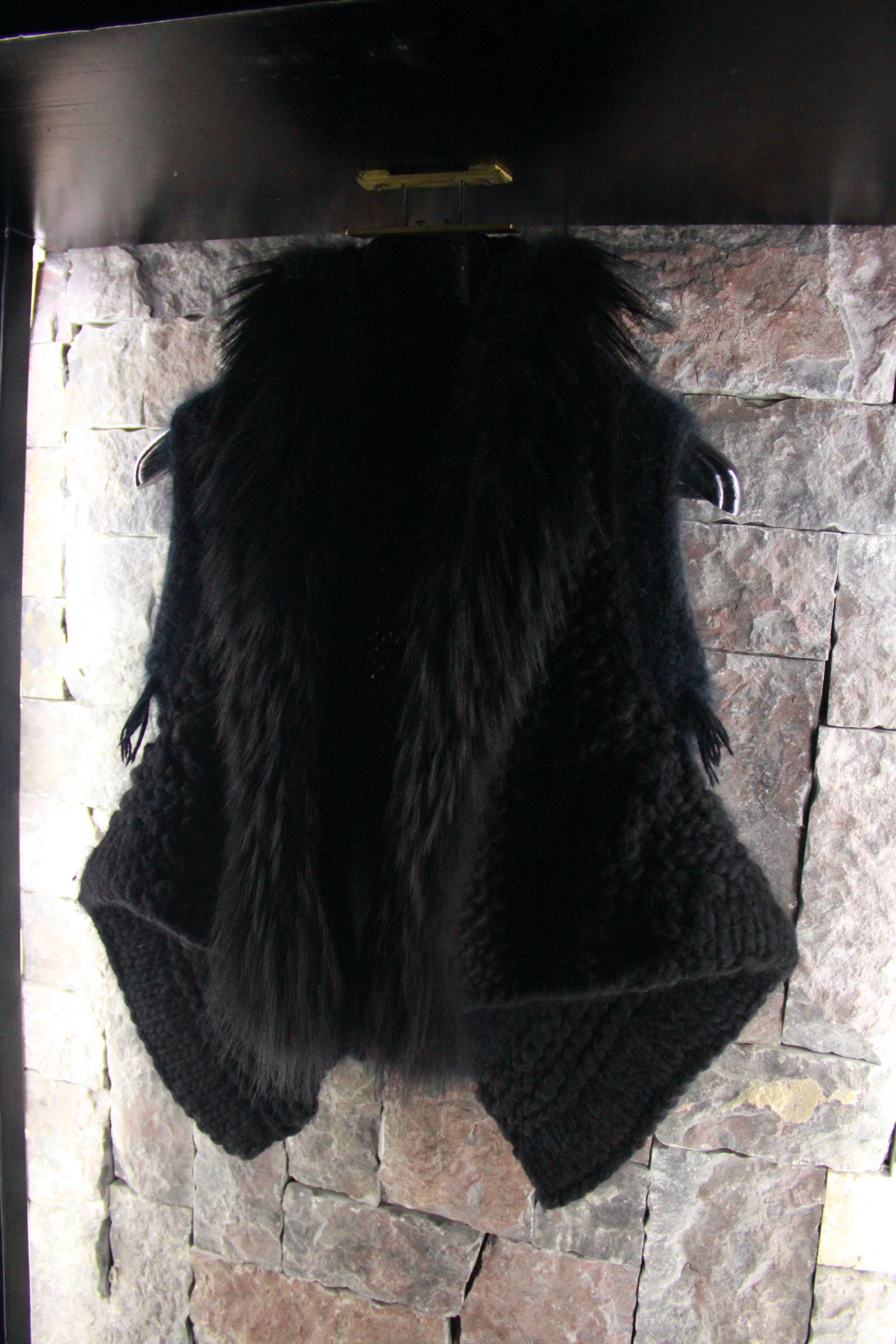 Rick Owens Rick Owens Mink Fur Collar Knitted Vest Size US XXS / EU 40 - 2 Thumbnail