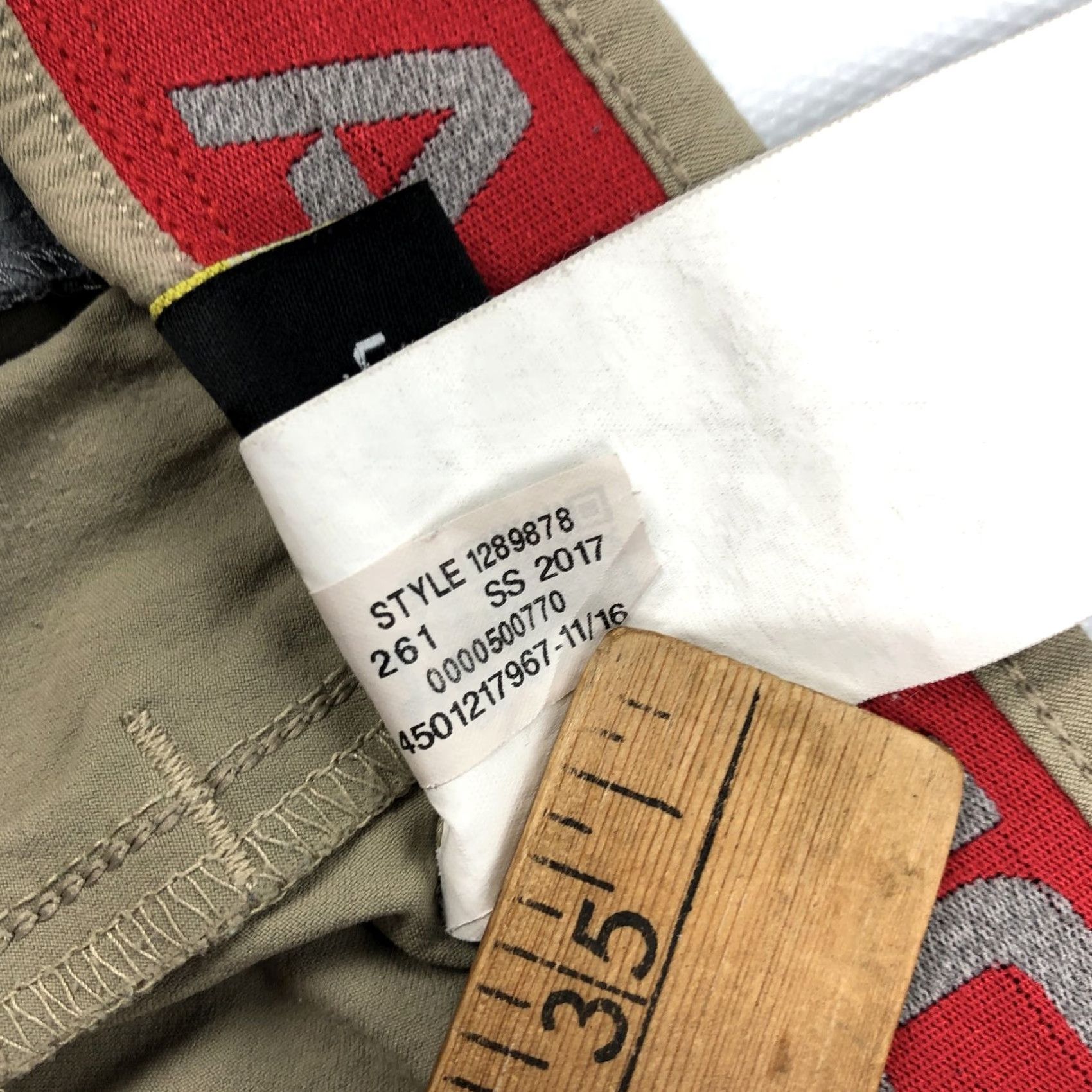 Under Armour Under Armour Mens Pants 34x30 Loose Fit Performance Khaki Golf Casual Size US 34 / EU 50 - 7 Thumbnail