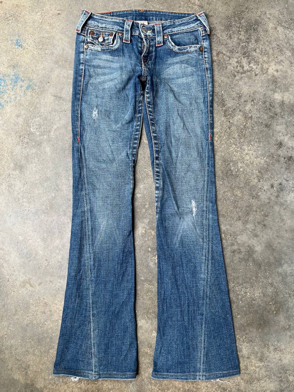 True Religion VINTAGE TRUE RELIGION FLARED JEANS MADE IN USA Size US 32 / EU 48 - 3 Thumbnail