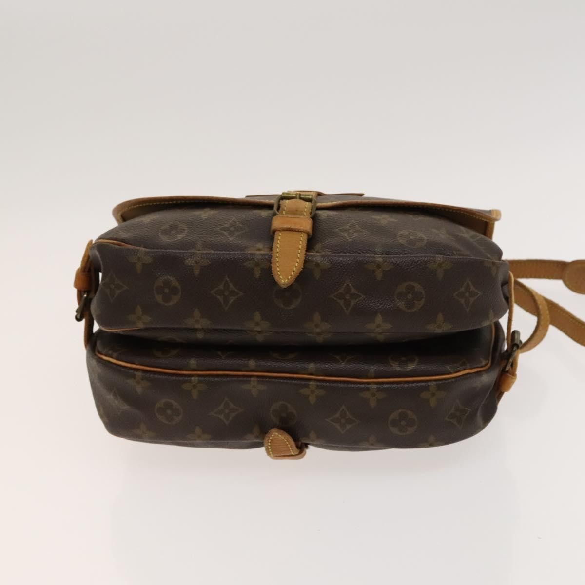 Louis Vuitton LOUIS VUITTON Monogram Saumur 30 Shoulder Bag M42256 Size ONE SIZE - 9 Thumbnail