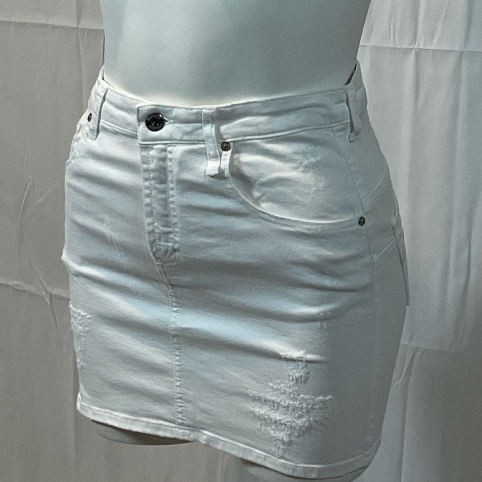 Fiorucci Fiorucci White Distressed Denim Mini Skirt Size 28" / US 6 / IT 42 - 8 Thumbnail