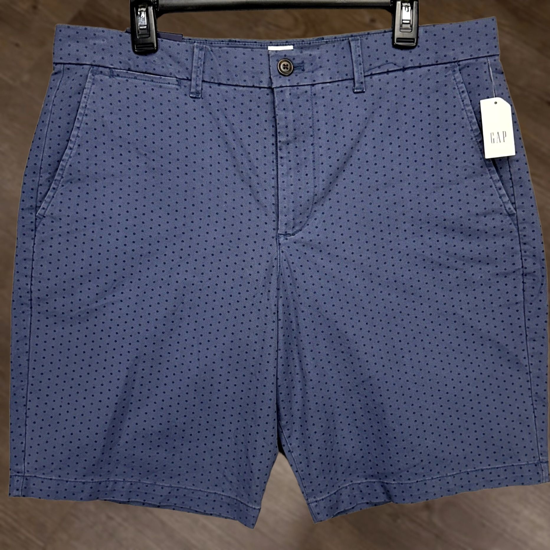 Gap Gap Mens Khaki Shorts 34X10 Blue Geometric Flat Front Pocket Casual Stretch NEW Size US 34 / EU 50 - 1 Thumbnail