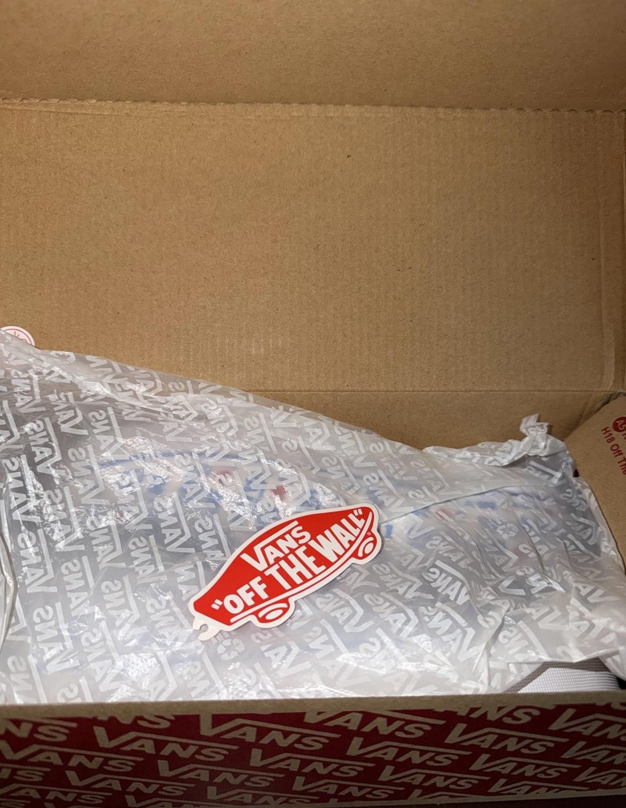 Vans Vans I Love My Vans White Canvas Sneakers Size US 7.5 / IT 37.5 - 12 Thumbnail