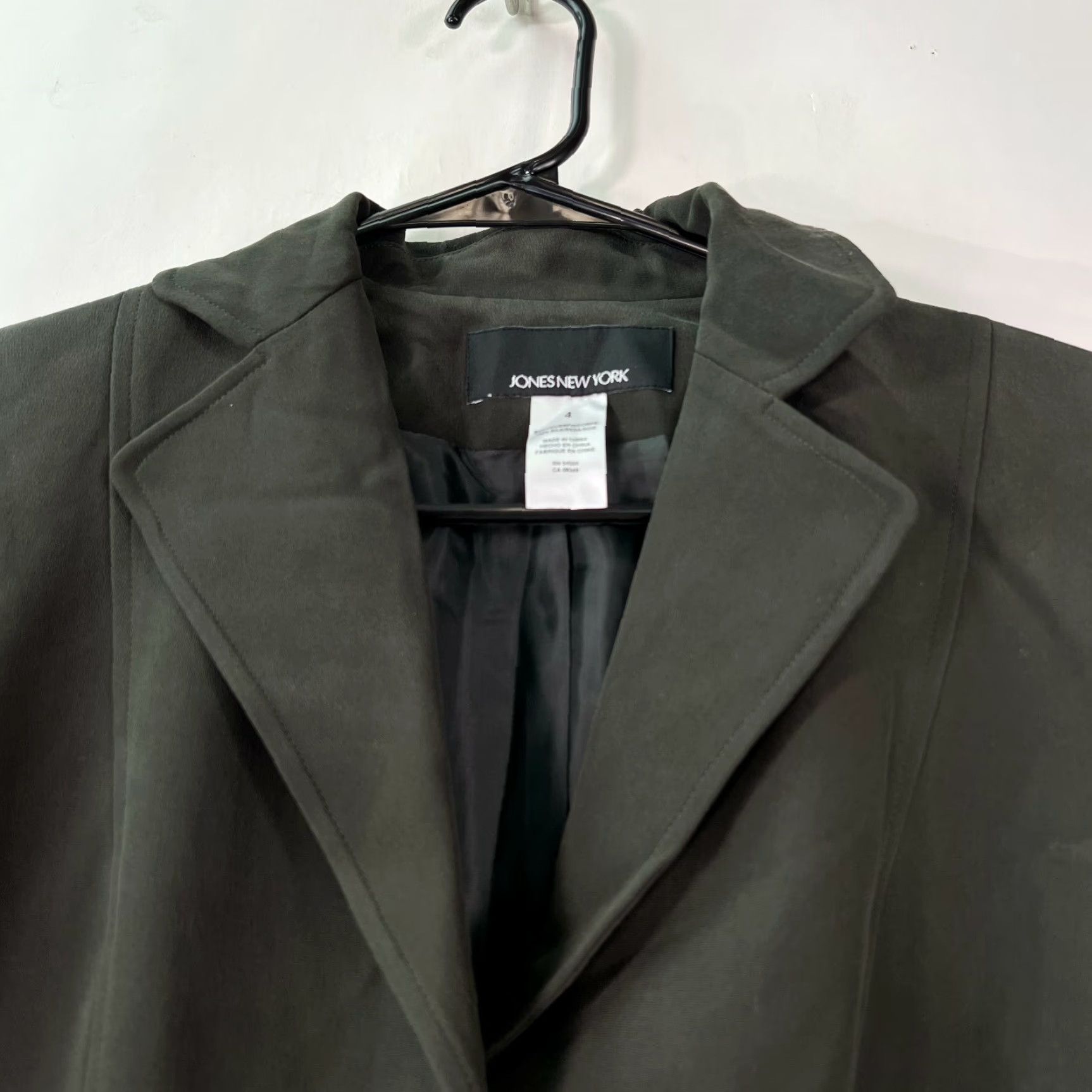 Jones New York VINTAGE Jones New York Womens Blazer Suit Jacket Long Sleeve 2-Button Black 4 Office Casual Size S / US 4 / IT 40 - 3 Thumbnail