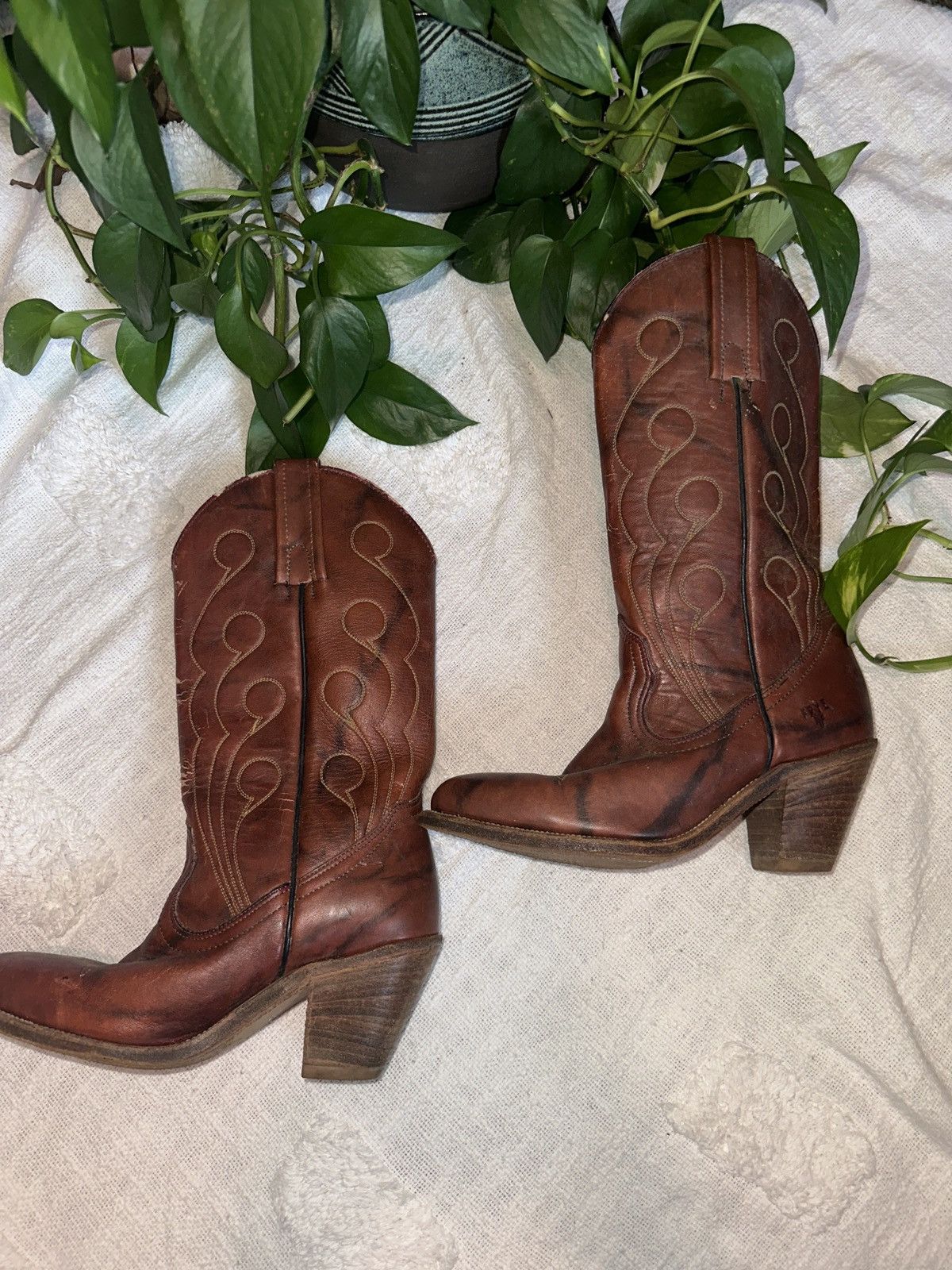Frye FRYE Boots size 6 Size US 6 / IT 36 - 1 Thumbnail