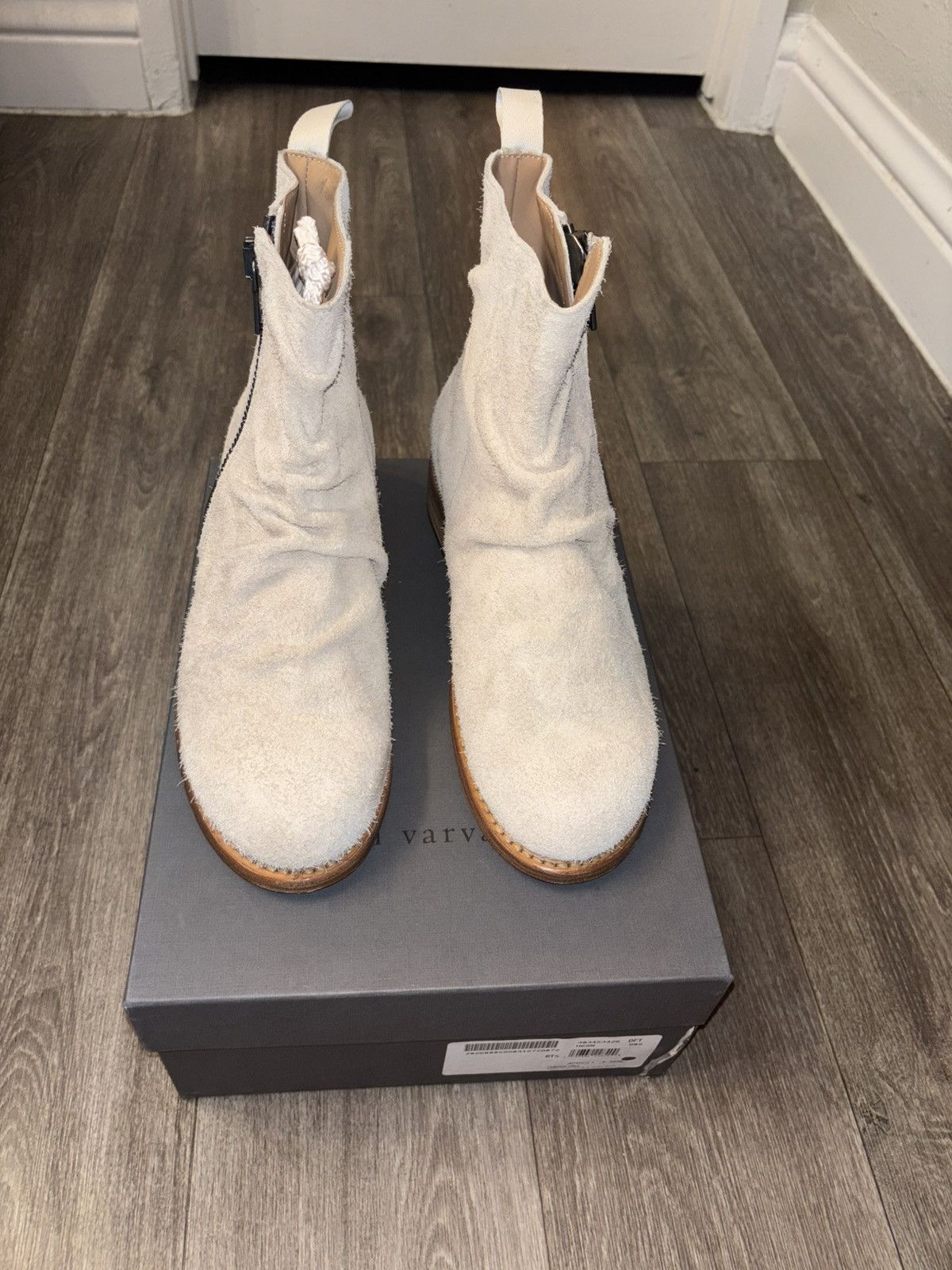 John Varvatos New - John Varvatos - Brushed Suede - Size 9 - Made in Italy Size US 9 / EU 42 - 4 Thumbnail
