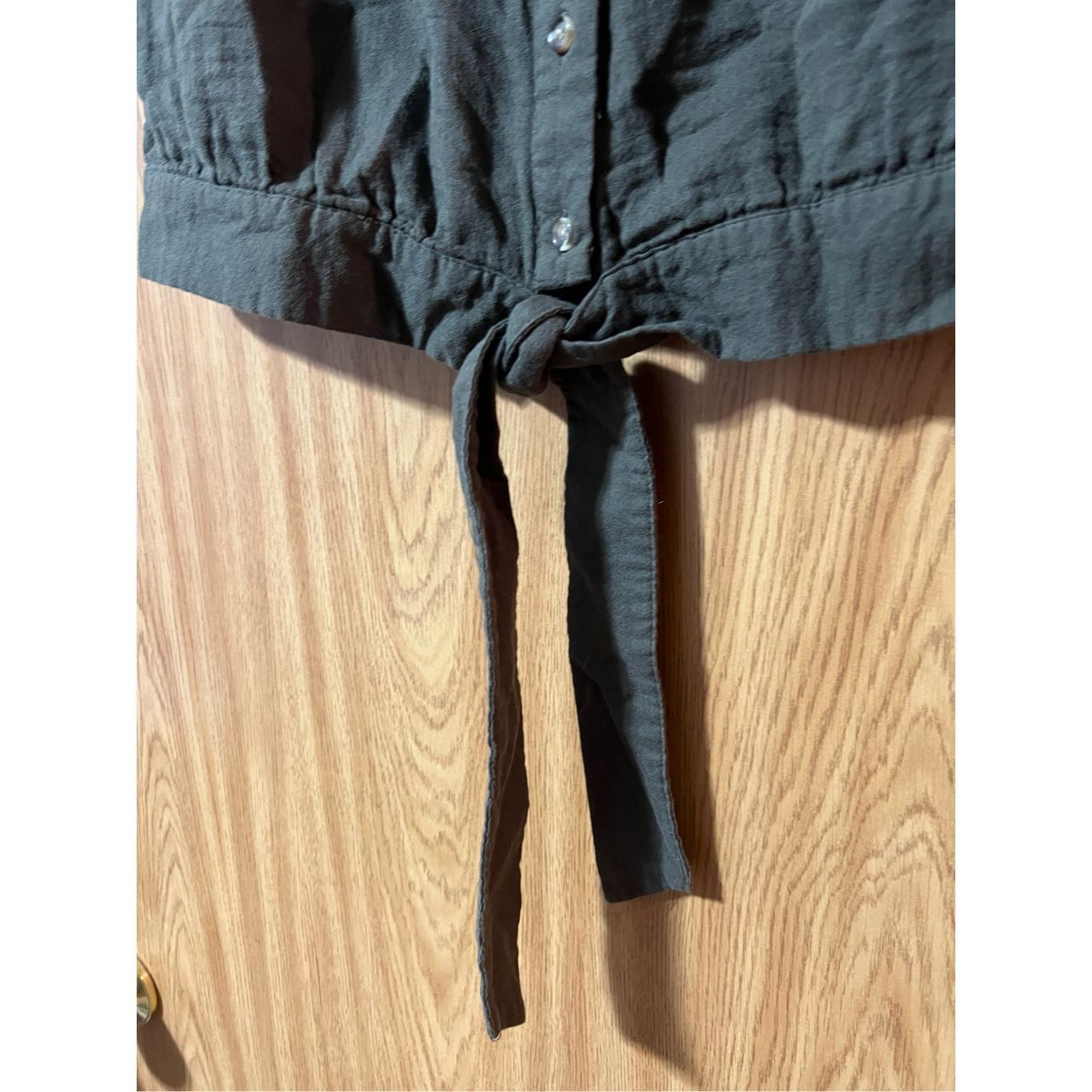 Other a.n.a Green Button Front Woman’s Short Sleeve Top Size Small Size S / US 4 / IT 40 - 2 Thumbnail