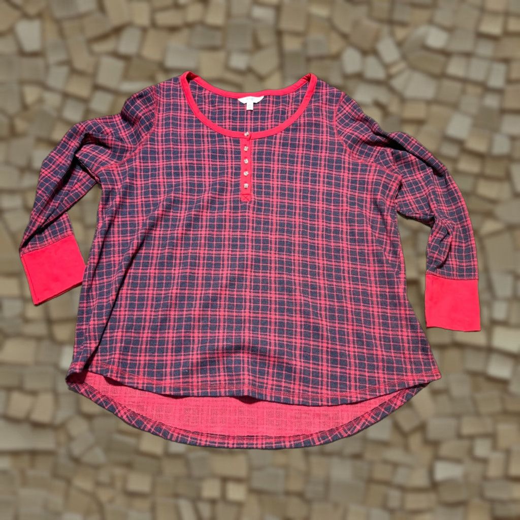 Vintage Terra & Sky Shirt Women's Plus 2X Red Black Plaid Long Sleeve 1/4 Button Shirt Womens Plus 2X Red Black Plaid Long Sleeve 1/4 Button Size XXL / US 16-18 / IT 52-54 - 1 Thumbnail