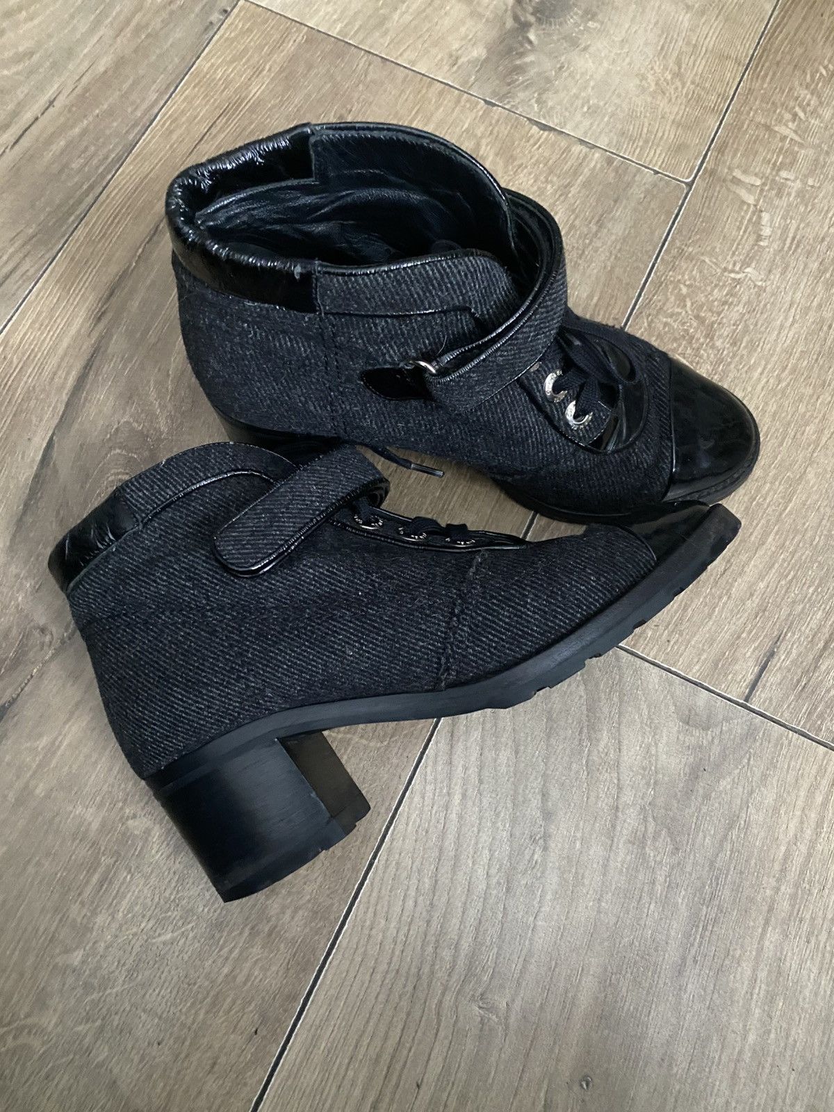 Chanel CHANEL 2008 EC Runway Wool Moto Boots (EC Runway / 2008 Size US 9 / IT 39 - 1 Thumbnail