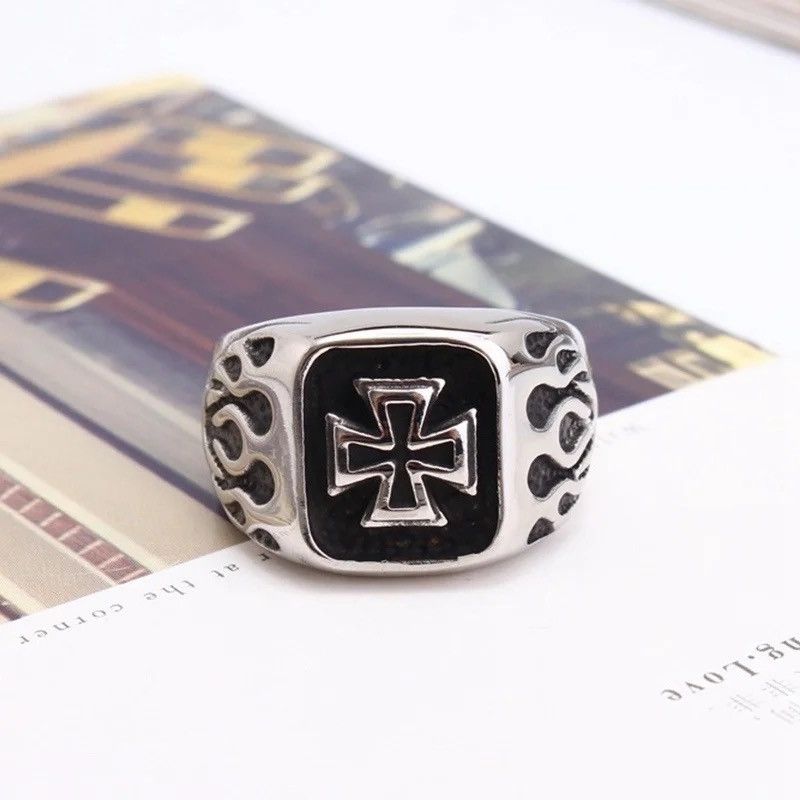 Jewelry Silver Fire Cross Ring Gothic Punk style Size ONE SIZE - 1 Thumbnail