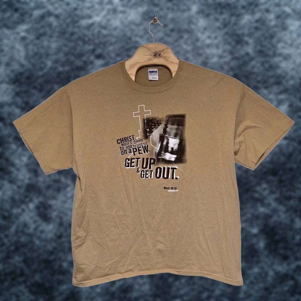 Gildan Y2K Jesus T-Shirt Men XL Tan "Christ Wasn't Given To You Just To Sit On A Pew" Size US XL / EU 56 / 4 - 1 Thumbnail