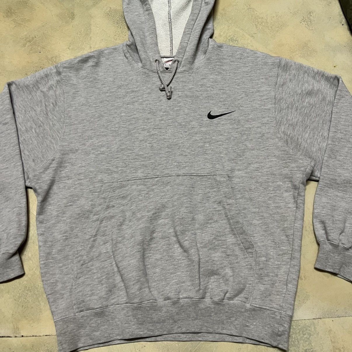 Nike Vintage Nike Hoodie Small Logo Travis Scott Style Size US L / EU 52-54 / 3 - 3 Thumbnail