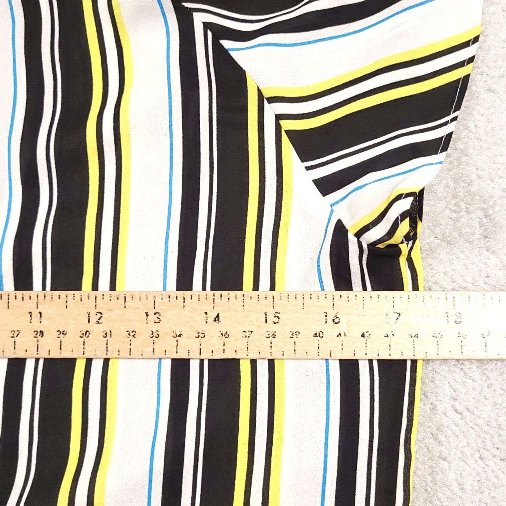 Worthington Worthington Women's PS Petite Blouse Short Sleeved Vertical Stripe Multicolor Shirt Size S / US 4 / IT 40 - 6 Thumbnail