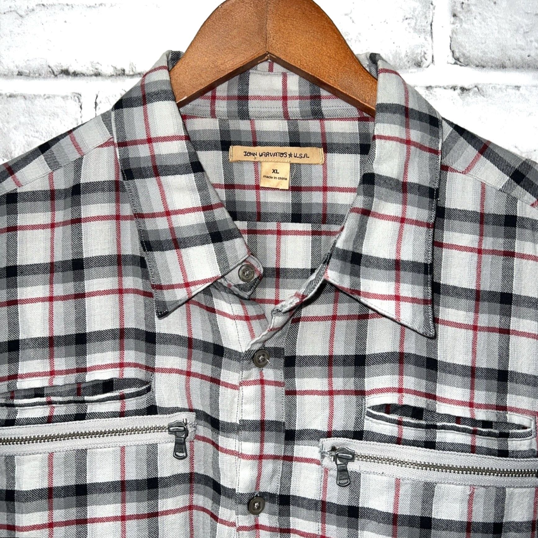 John Varvatos JOHN VARVATOS Gray Plaid Button-Up Shirt USA Mens XL Size US XL / EU 56 / 4 - 2 Thumbnail